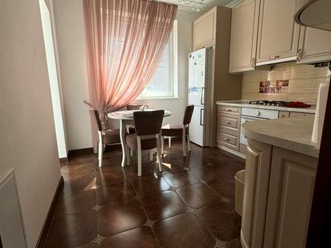 квартира по адресу Сторожинецкая ул., 110