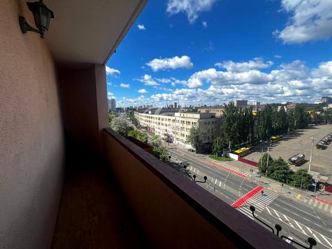 квартира за адресою Олександра Довженка вул., 14/1