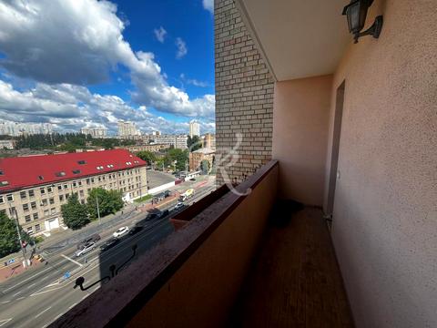 квартира за адресою Олександра Довженка вул., 14/1