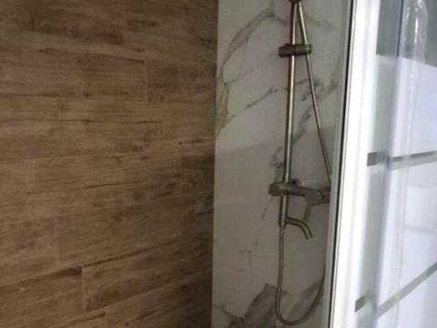 квартира по адресу Олександра Олеся ул., (Будинок 10.2)