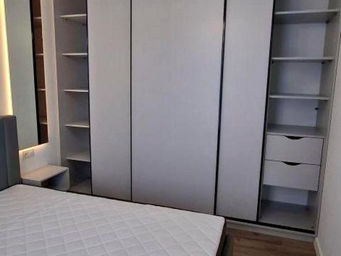 квартира по адресу Олександра Олеся ул., (Будинок 10.2)
