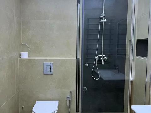 квартира по адресу Степана Бандеры ул., 77-Б