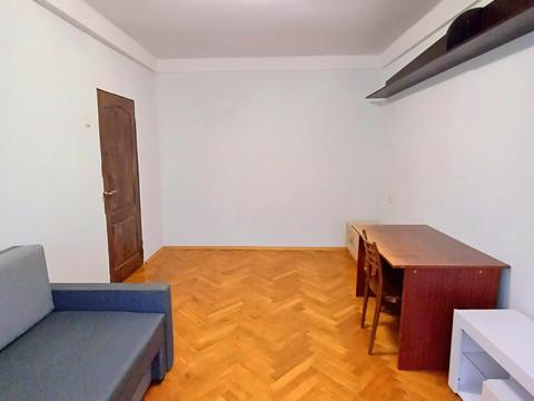 квартира за адресою Коломийський пров., 12