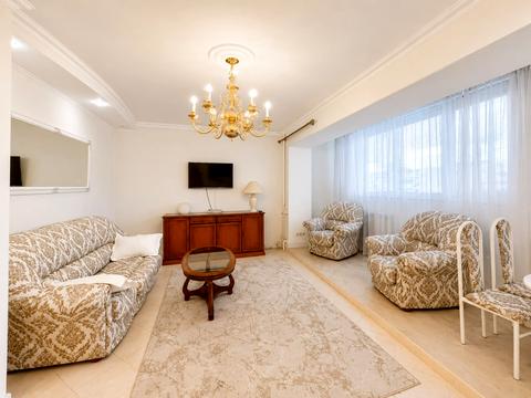 квартира по адресу Русановский бульв., 1