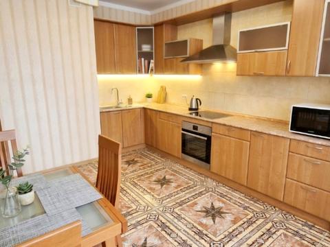 квартира по адресу Миколы Бажана просп., 12