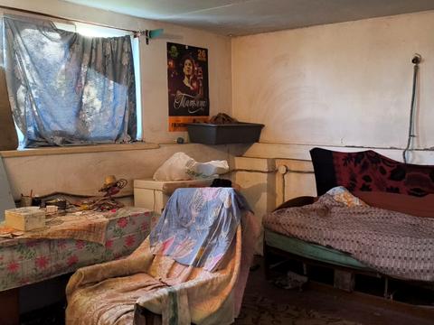комерційна за адресою Центральна вул., 41-Б