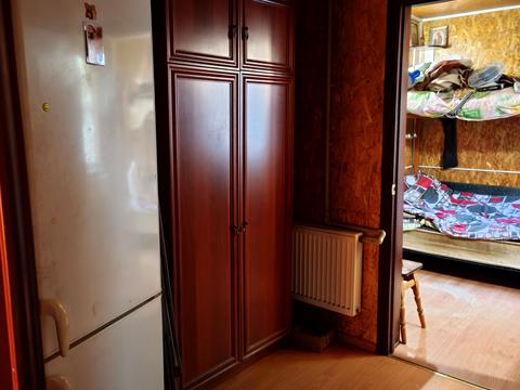 комерційна за адресою Центральна вул., 41-Б