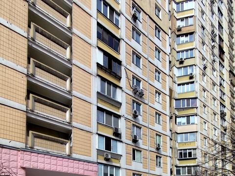 квартира за адресою Петра Григоренка просп., 1
