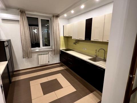 квартира за адресою Саперно-Слобідська вул., 22