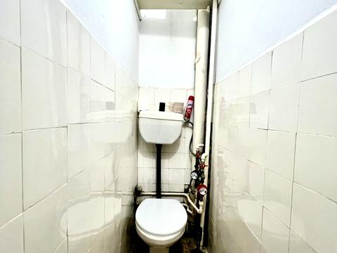 квартира за адресою Наукова вул., 8