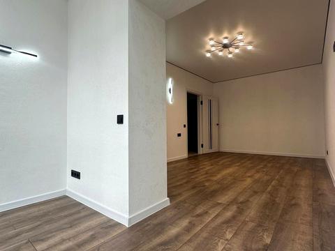 квартира за адресою Олександра Довженка вул., (Будинок 10)