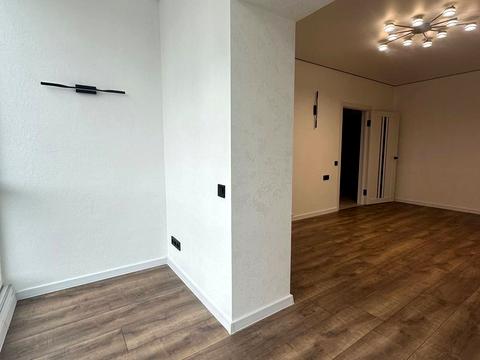 квартира за адресою Олександра Довженка вул., (Будинок 10)