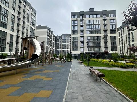 квартира за адресою Олександра Довженка вул., (Будинок 10)
