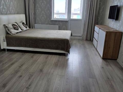квартира за адресою Перлинна вул., 11