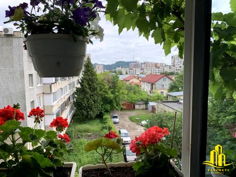 квартира за адресою Гетьмана Івана Мазепи вул. (Топольна), 16
