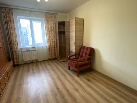 квартира за адресою Бориса Гмирі вул., 13