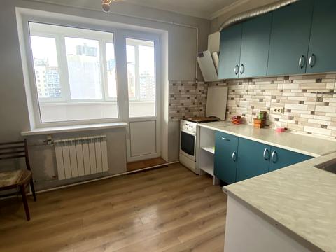 квартира за адресою Бориса Гмирі вул., 13
