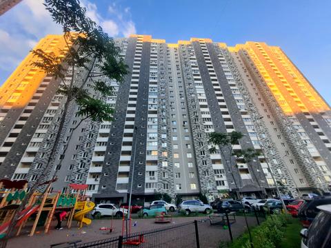 квартира по адресу Ревуцкого ул., 54-А