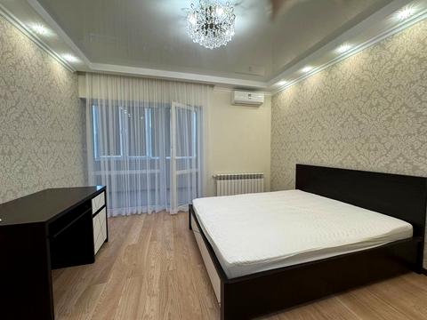 квартира по адресу Євгена Коновальця ул., 11