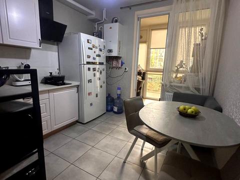 квартира за адресою Торгова вул., 21