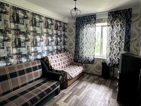 квартира за адресою Ореста Левицького вул. (Академіка Курчатова), 9/21