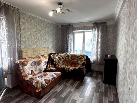 квартира за адресою Ореста Левицького вул. (Академіка Курчатова), 9/21