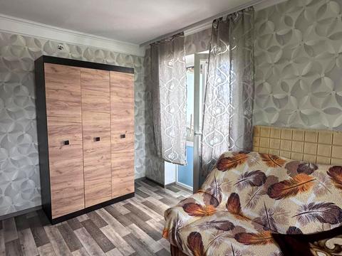 квартира за адресою Ореста Левицького вул. (Академіка Курчатова), 9/21