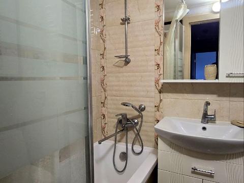 квартира за адресою Зодчих вул., 44