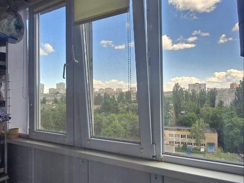 квартира за адресою Зодчих вул., 44