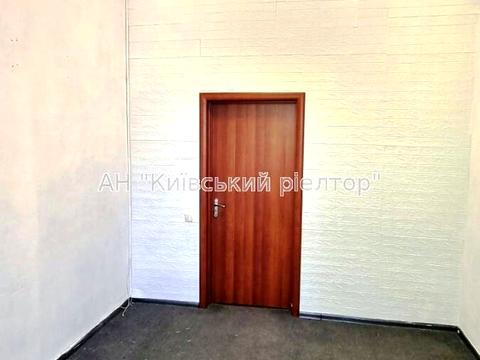комерційна за адресою Соборності просп. (Возз'єднання), 7