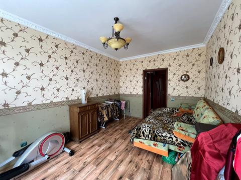 квартира за адресою Верховної Ради бульв., 14-Б