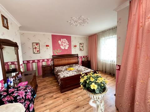 квартира за адресою Верховної Ради бульв., 14-Б