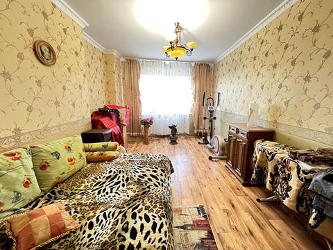 квартира за адресою Верховної Ради бульв., 14-Б
