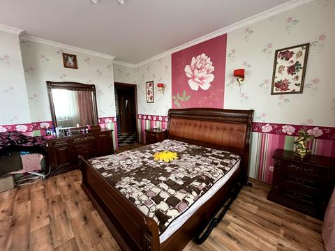 квартира за адресою Верховної Ради бульв., 14-Б