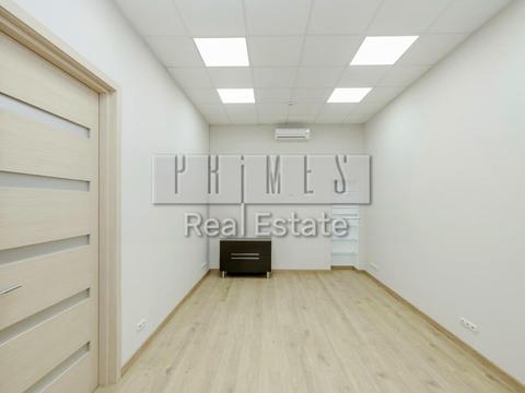 комерційна за адресою Левандовська вул. (Аніщенка), 8/15-А