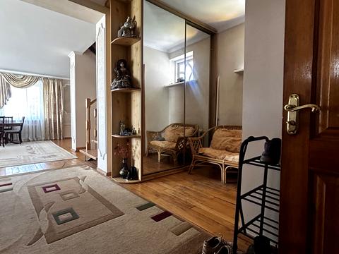 будинок за адресою Платона, 73
