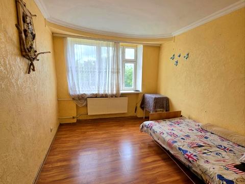 квартира по адресу Молодіжна, 10