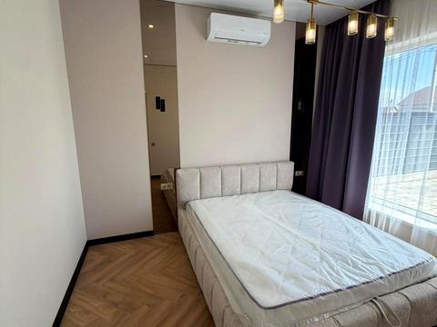будинок за адресою Райдужна вул., 25