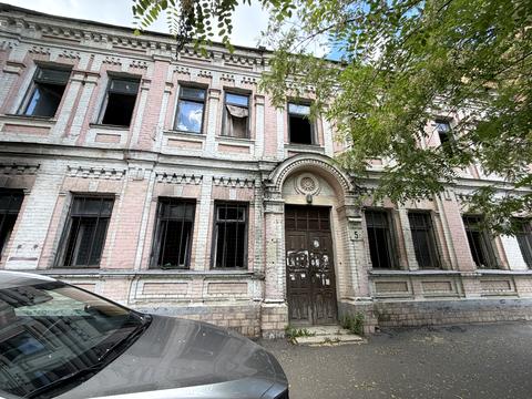 коммерческая по адресу Студенческая ул., 5-7В