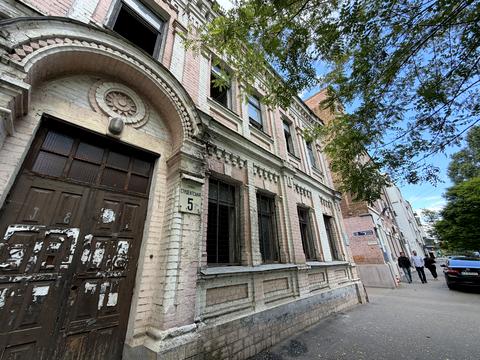 коммерческая по адресу Студенческая ул., 5-7В