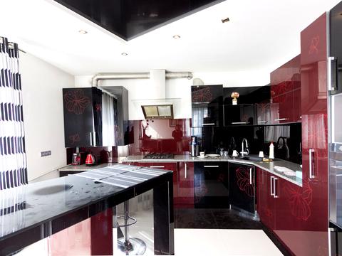 квартира по адресу Андрея Сахарова ул., 19