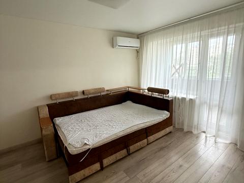 квартира за адресою Володимира Українця вул., 15