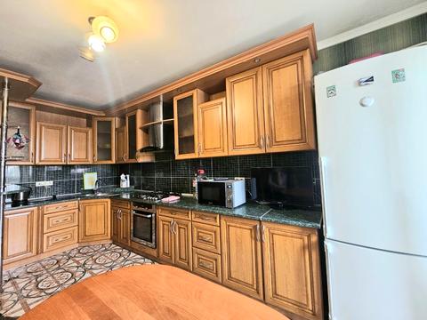 квартира за адресою Паркова вул., 77
