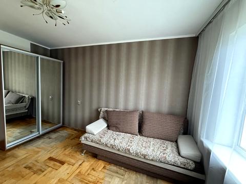квартира за адресою Володимира Українця вул., 15