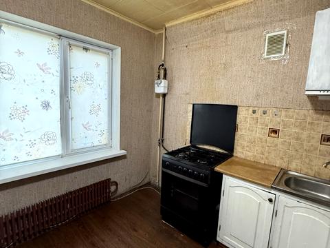 квартира за адресою Володимира Українця вул., 15