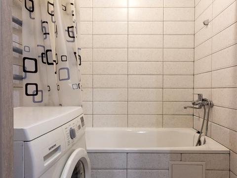 квартира за адресою Наукова вул., 64