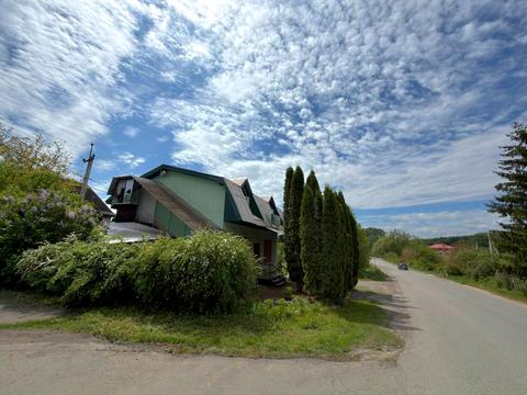 комерційна за адресою Молодіжна, 25а