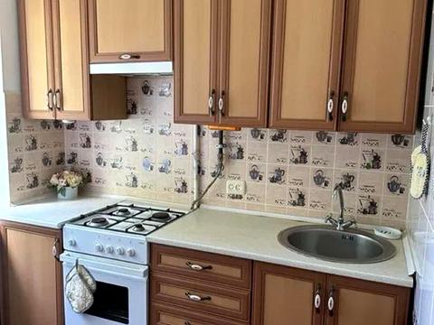 квартира за адресою Полтава, Гната Хоткевича пров., 1