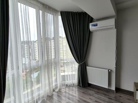 квартира за адресою Володимира Івасюка вул., 1