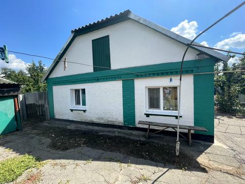 будинок за адресою с. Байрак, Миру